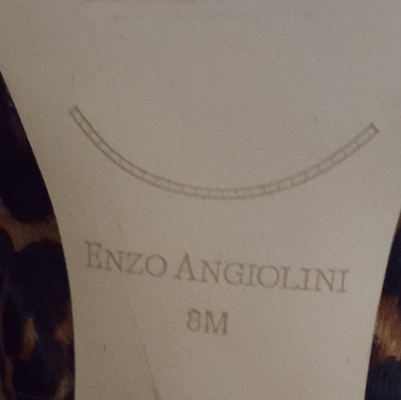 Enzo Angiolini‎ - Easamendra Leopard Heels - Picture 6 of 6